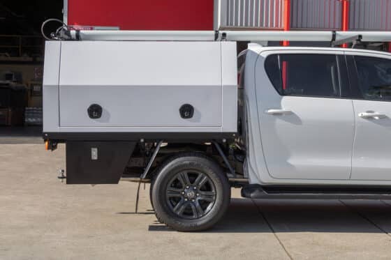 Dual Cab Service Body - 1900mm W / 860mm H - White Ripple - Image 3