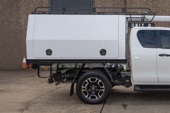 Extra Cab Service Body - 1820mm W / 1000mm H - Ripple White - Image 3