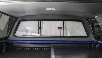 ute-canopy-front-sliding-windows-towards-driver-area-4